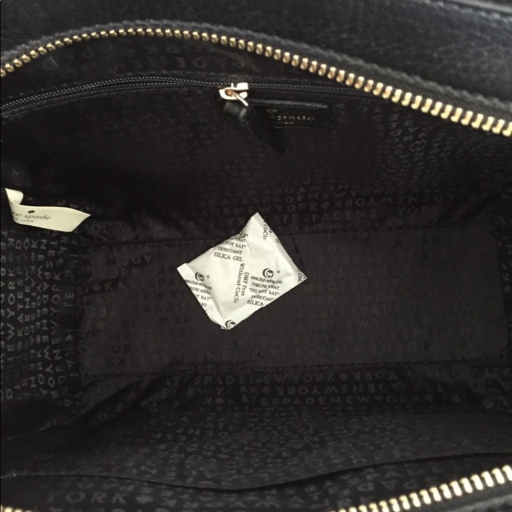 Kate Spade ♠️ - Picture 2 of 7